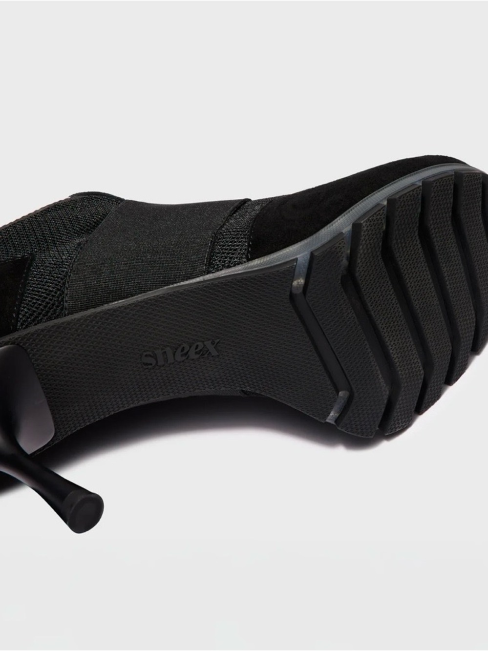 The Icon in Black / Black Patent - Picture 4 of 16